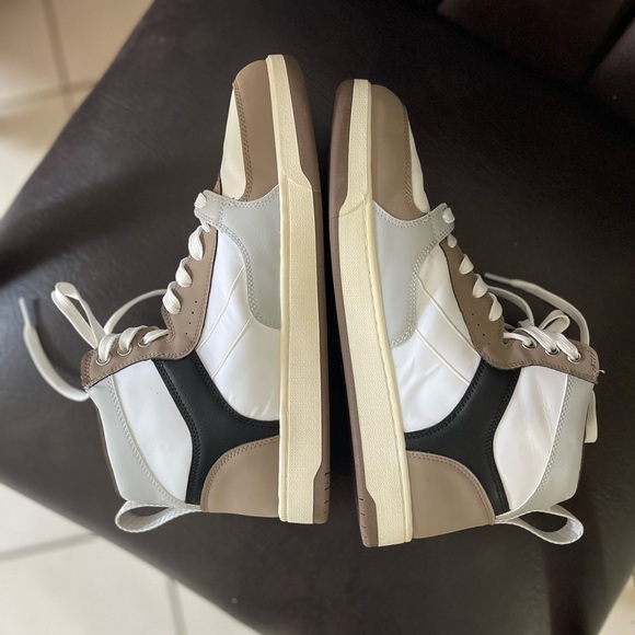 H&M White and Tan HI-TOP TRAINERS Size 11 - Picture 6 of 9